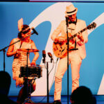 die 20s Evas Apfel Musiker in der alten Oper beim Deutschen Medienkongress auf der BÜhne in action